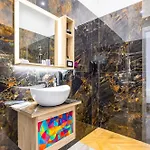 Sant'angelo Station 4* Neapel