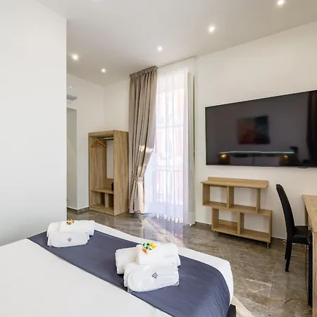 Sant'angelo Station 4* نابولي