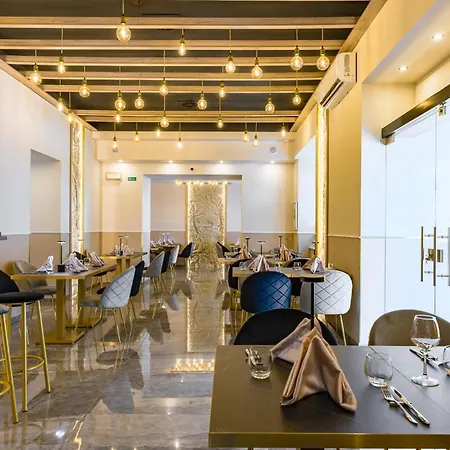 Sant'angelo Station 4* Neapel