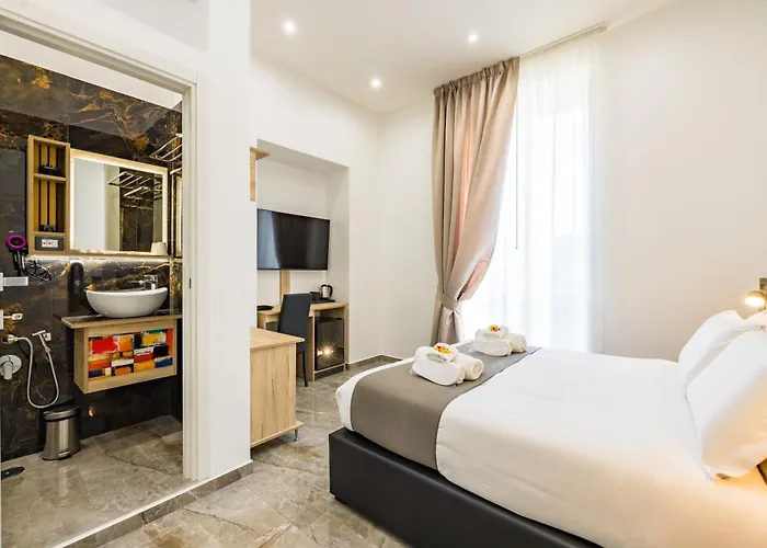 Sant'angelo Station Hotel