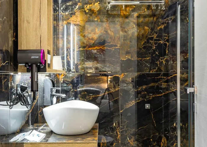 Sant'angelo Station 4* نابولي