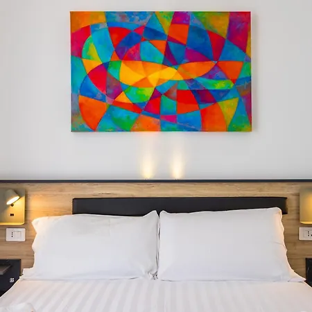 Hotel Sant'angelo Station Neapel