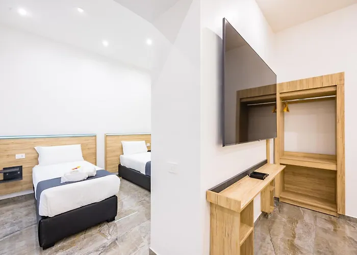 Sant'angelo Station Hotel