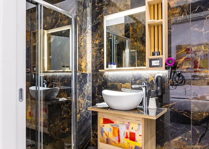 Hotel Sant'angelo Station