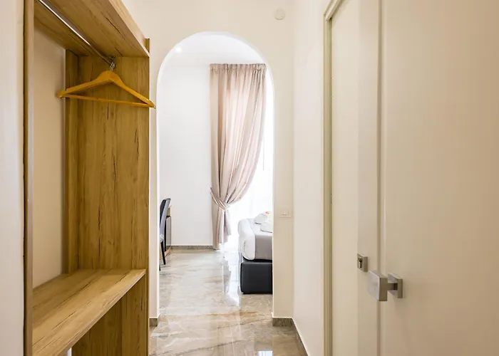 Hotel Sant'angelo Station