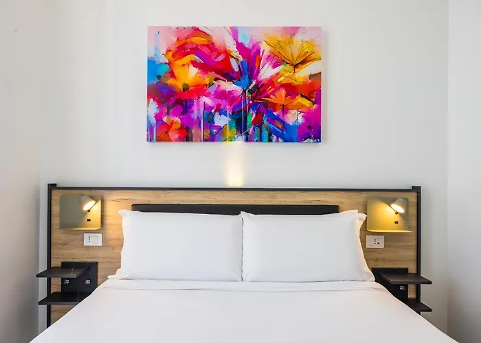 Sant'angelo Station Hotel